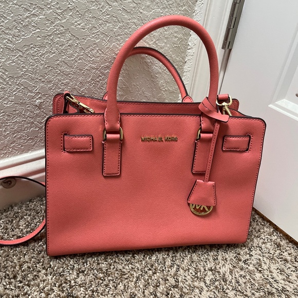 MICHAEL Michael Kors Handbags - Coral Mk medium purse